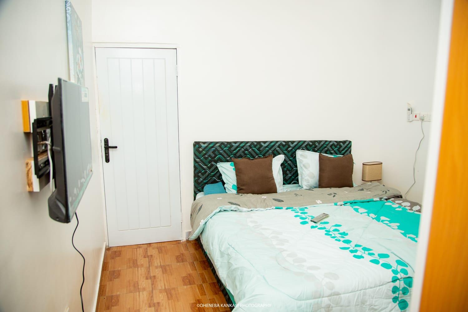 Luxurious 4-Bedroom Short Stay in Ahodwo-Daaban, Kumasi – Safe, Cool & Connected photo 3